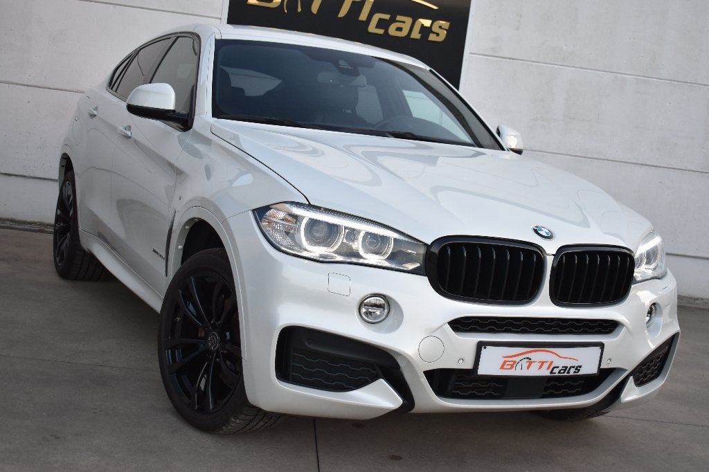 BMW X6 xDrive30dA || M-sport || Trekhaak, Auto's, BMW, 2993 cc, Wit, Bedrijf, 2205 kg
