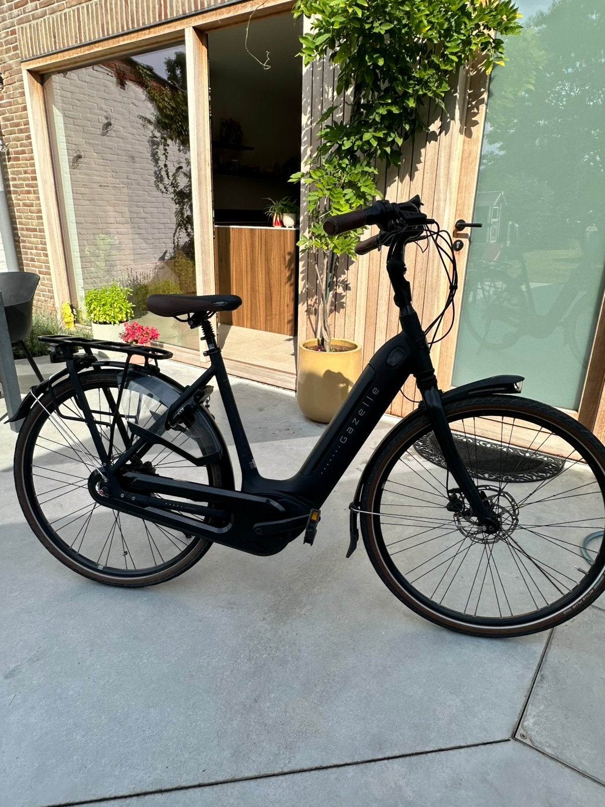Elektrische fiets  gazelle grenoble zwart mat C8, Fietsen en Brommers, Ophalen, Gazelle
