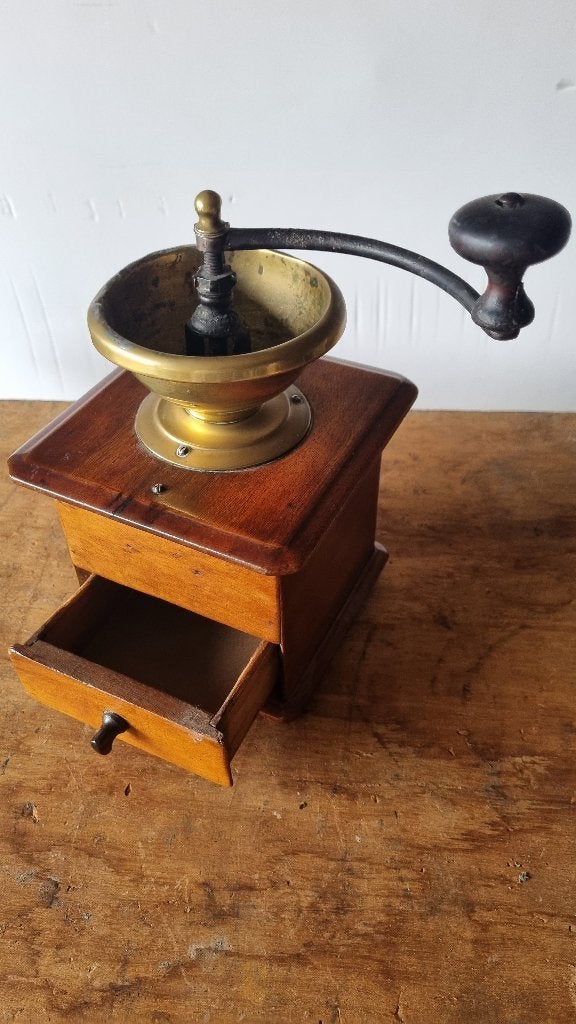Vintage koffiemolen, Antiek en Kunst, Ophalen of Verzenden