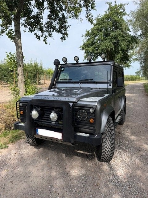 Defender 90 2.4 tdci, Auto's, Land Rover, Particulier, 4x4, Achteruitrijcamera, Airconditioning, Alarm, Apple Carplay, Bluetooth