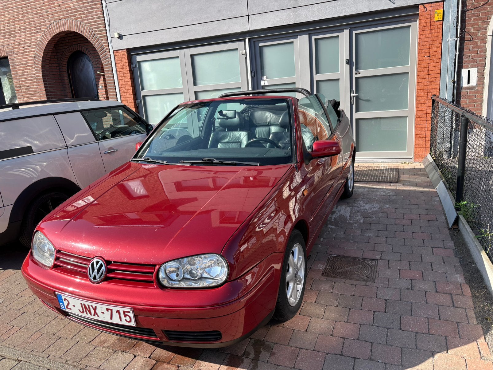 Golf cabriolet 1600 cc, Autos, Volkswagen, Achat, Cabriolet, Boîte manuelle, Noir