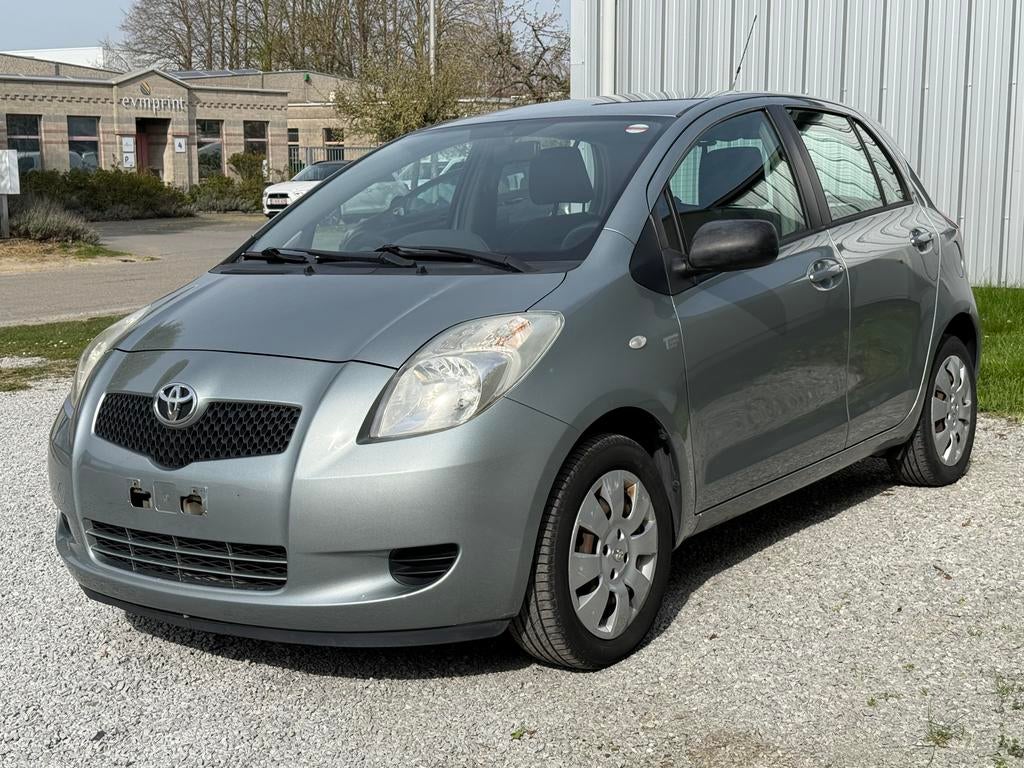 Toyota Yaris 1.0i 118000km 5portes, Argent ou Gris, Achat, Entreprise, Boîte manuelle