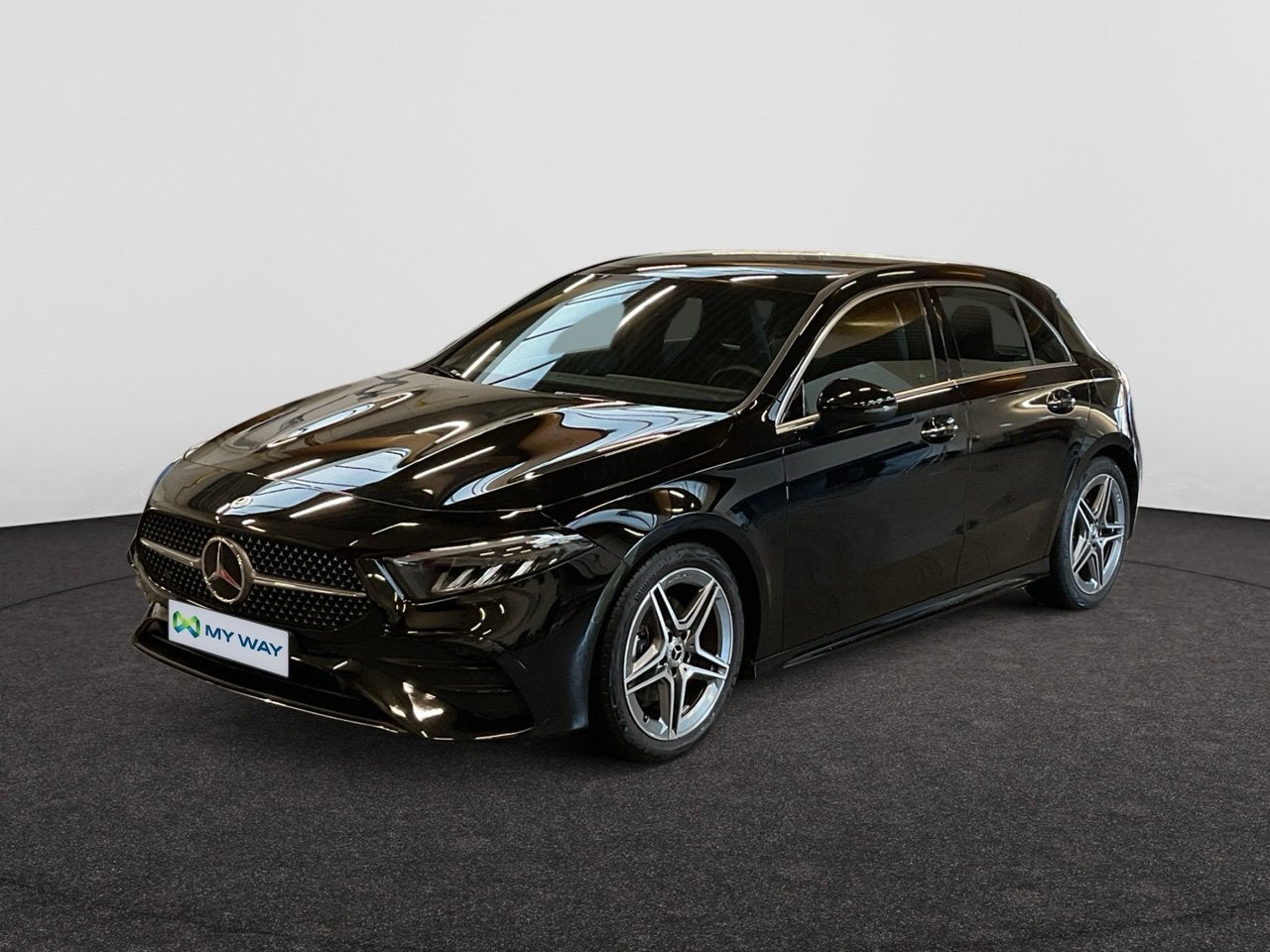 Mercedes-benz Classe A (W177) AMG-Line A200 163 PK 7G-DCT, Autos, Achat, 140 g/km, Automatique, Essence
