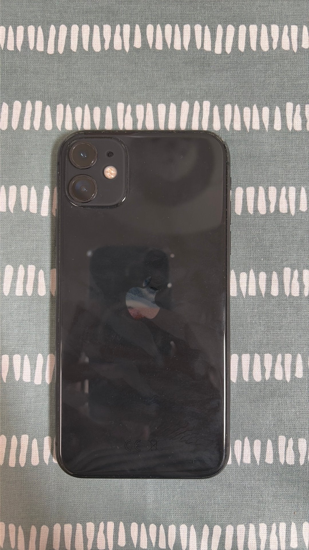 iPhone 11 zwart, 64 GB, maximale capaciteit 80%, goede staat, Telecommunicatie, Mobiele telefoons | Apple iPhone, Ophalen of Verzenden