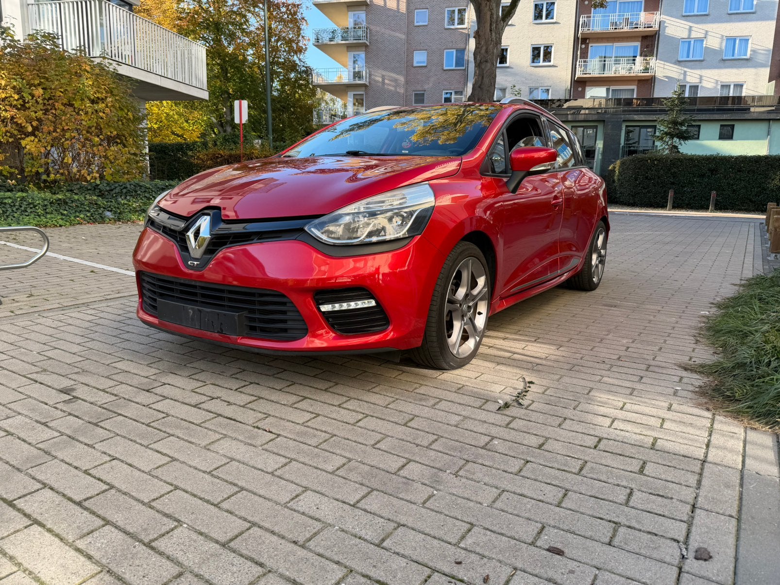 Clio 1.2 essence 88 kw, Autos, Achat, Entreprise, Vitres électriques, Automatique