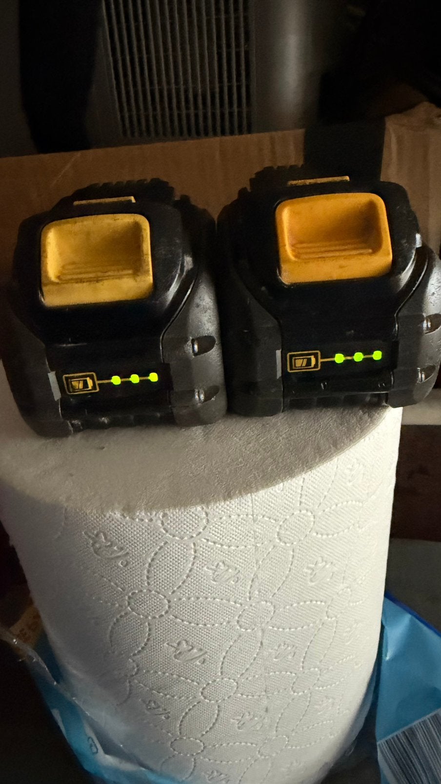 Batteries dewalt 18w, Enlèvement, Comme neuf