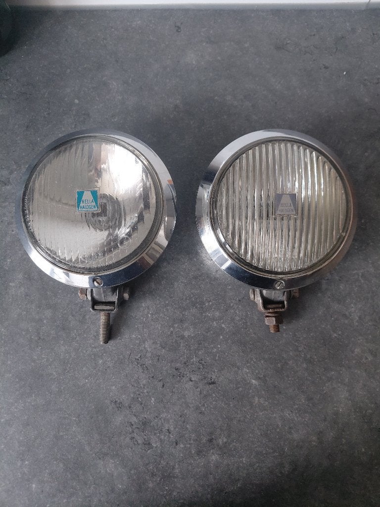 Set Hella 134 Verstralers + Mistlamp Oldtimer VW BMW Rallye, Verzenden, Gebruikt, Overige automerken