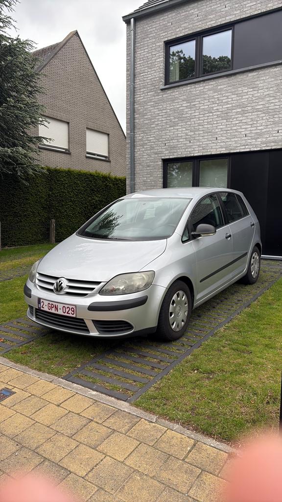 VW Golf plus 1.4 benzine 01/2007 manueel, Stof, Zwart, Particulier, 59 kW
