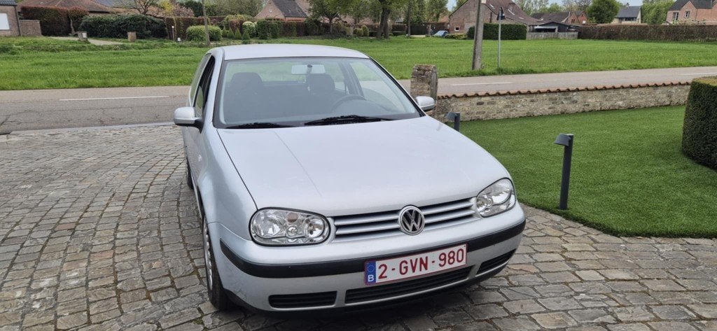 GOLF 4 (1.9 TDI), Autos, Volkswagen, Euro 2, Argent ou Gris, Achat, Boîte manuelle