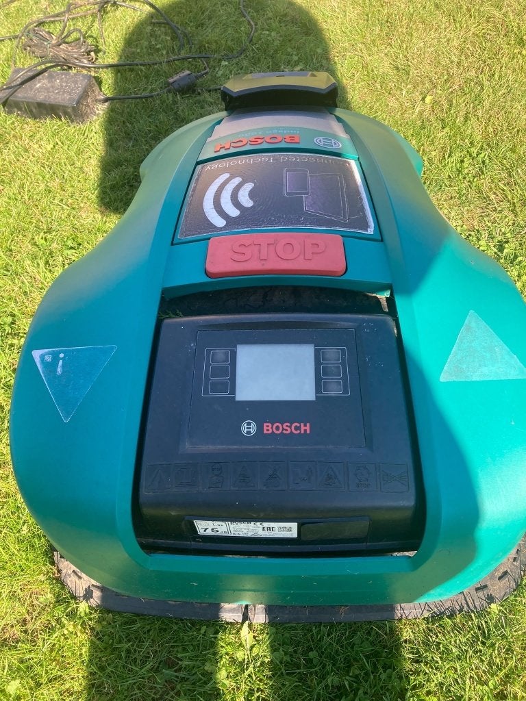 Robotgrasmaaier BOSCH Indigo 1000, Tuin en Terras, Ophalen, Gebruikt, Bestuurbaar via app, Meer dan 25 cm