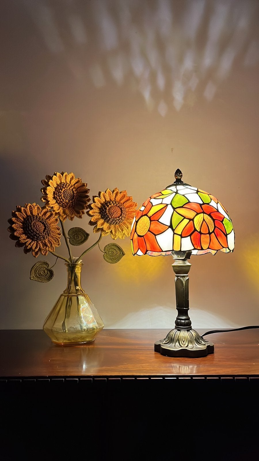 Tiffany stijl lamp zonnebloem in loodglas, Maison & Meubles, Enlèvement, Comme neuf