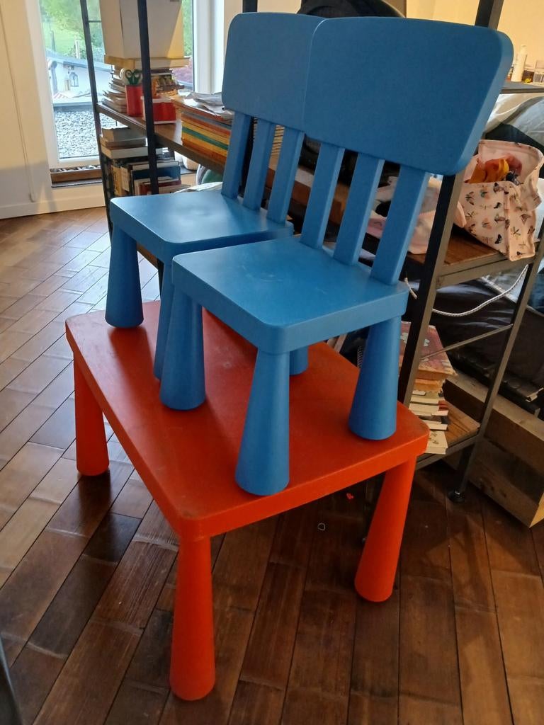Table ikea + 2 chaises, Chaise(s)
