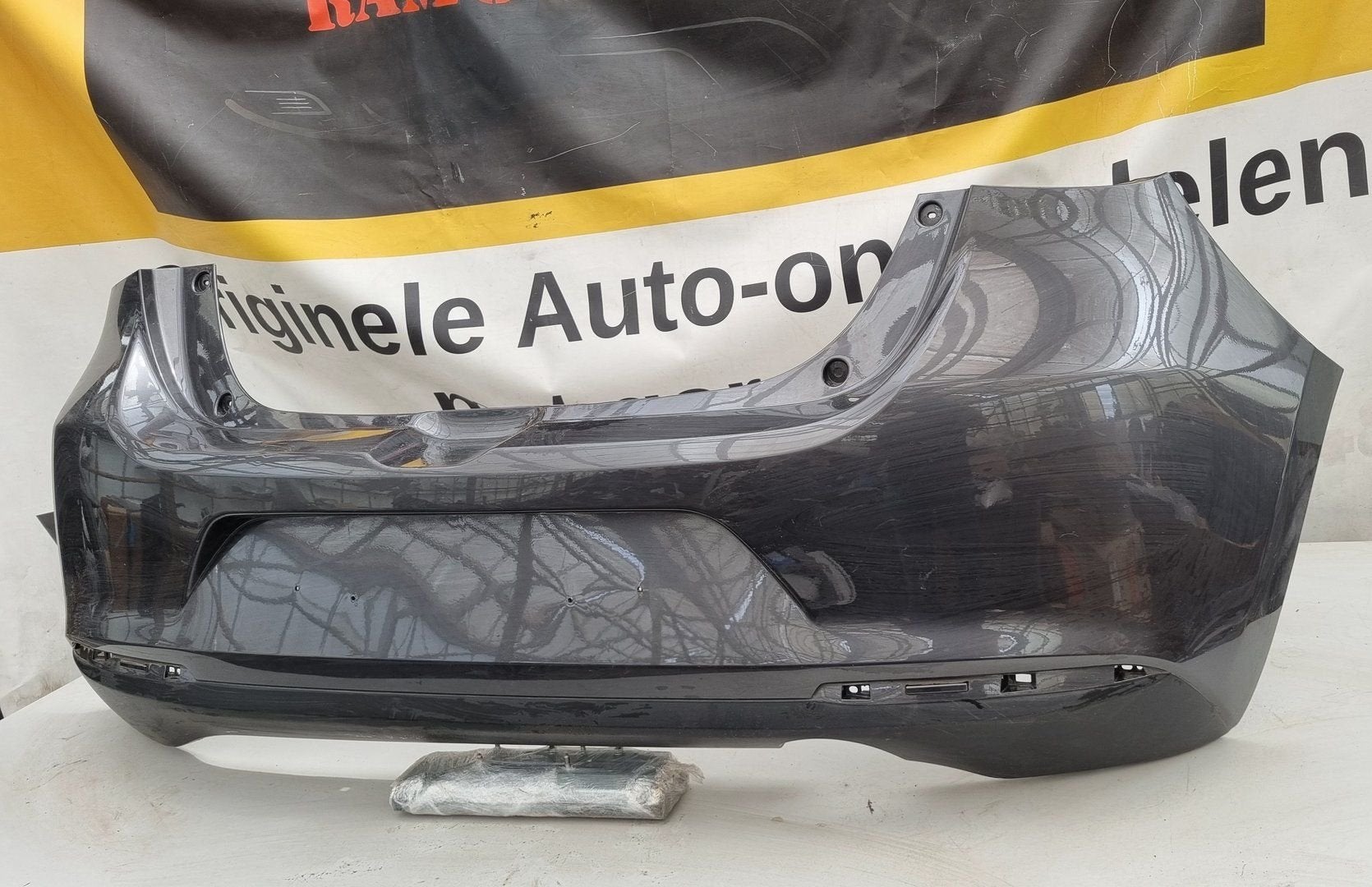 MAZDA 2 FACELIFT ACHTERBUMPER BUMPER ORIGINEEL D43N50221, Auto-onderdelen, Gebruikt, -, -, Ophalen of Verzenden