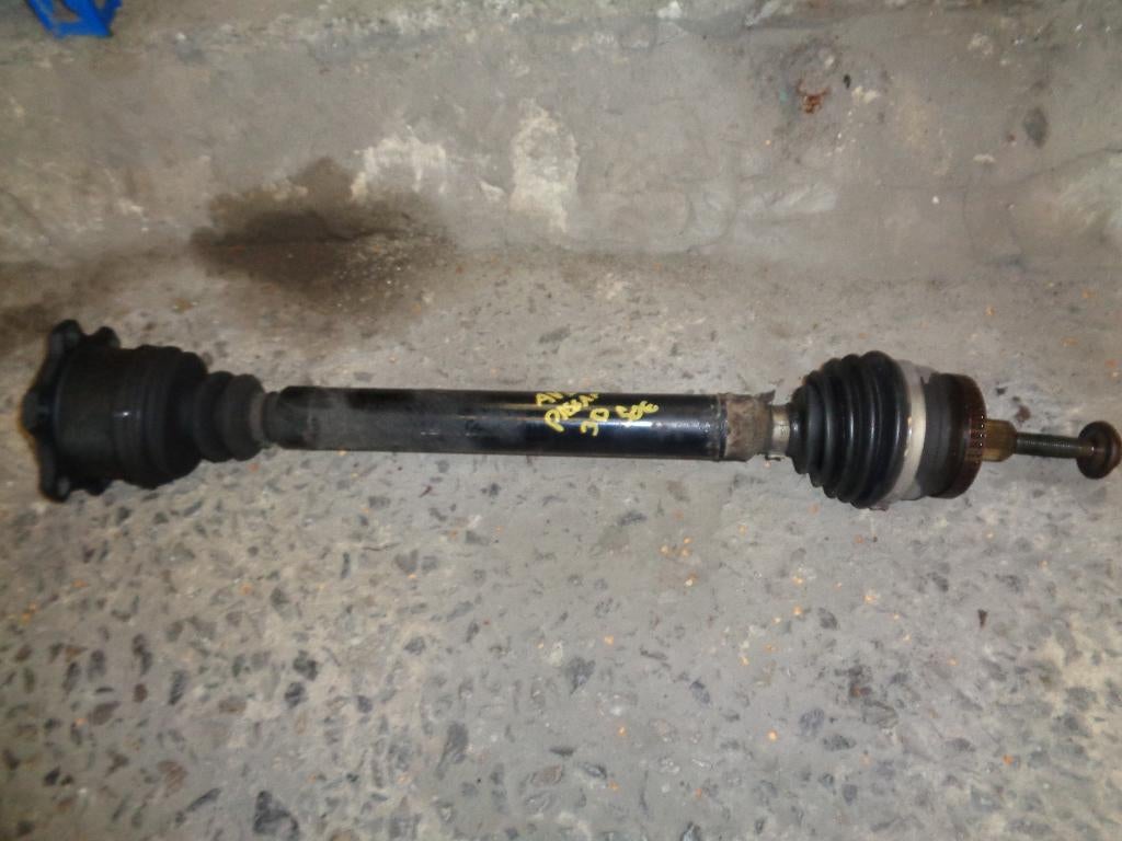 A vendre cardan avant droit Passat 3B, Enlèvement, Utilisé, Volkswagen