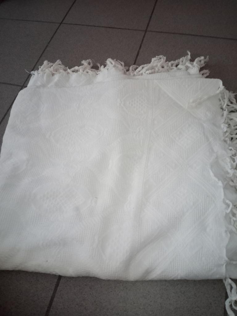 Couvre lit ancien blanc en cotton, Enlèvement ou Envoi, Utilisé, Deux personnes, Blanc