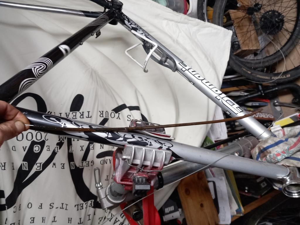 Tige de selle ou potence grippé = solution, Vélos & Vélomoteurs, Enlèvement, Comme neuf