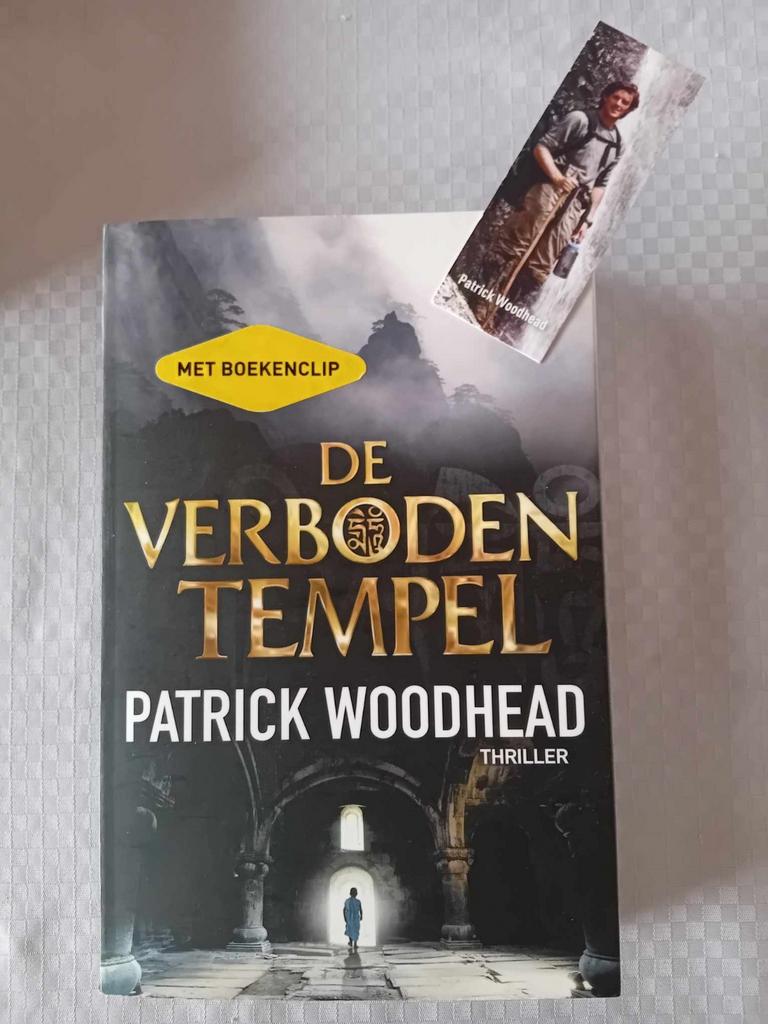 De verboden tempel Nederlandstalig, Ophalen of Verzenden, Zo goed als nieuw