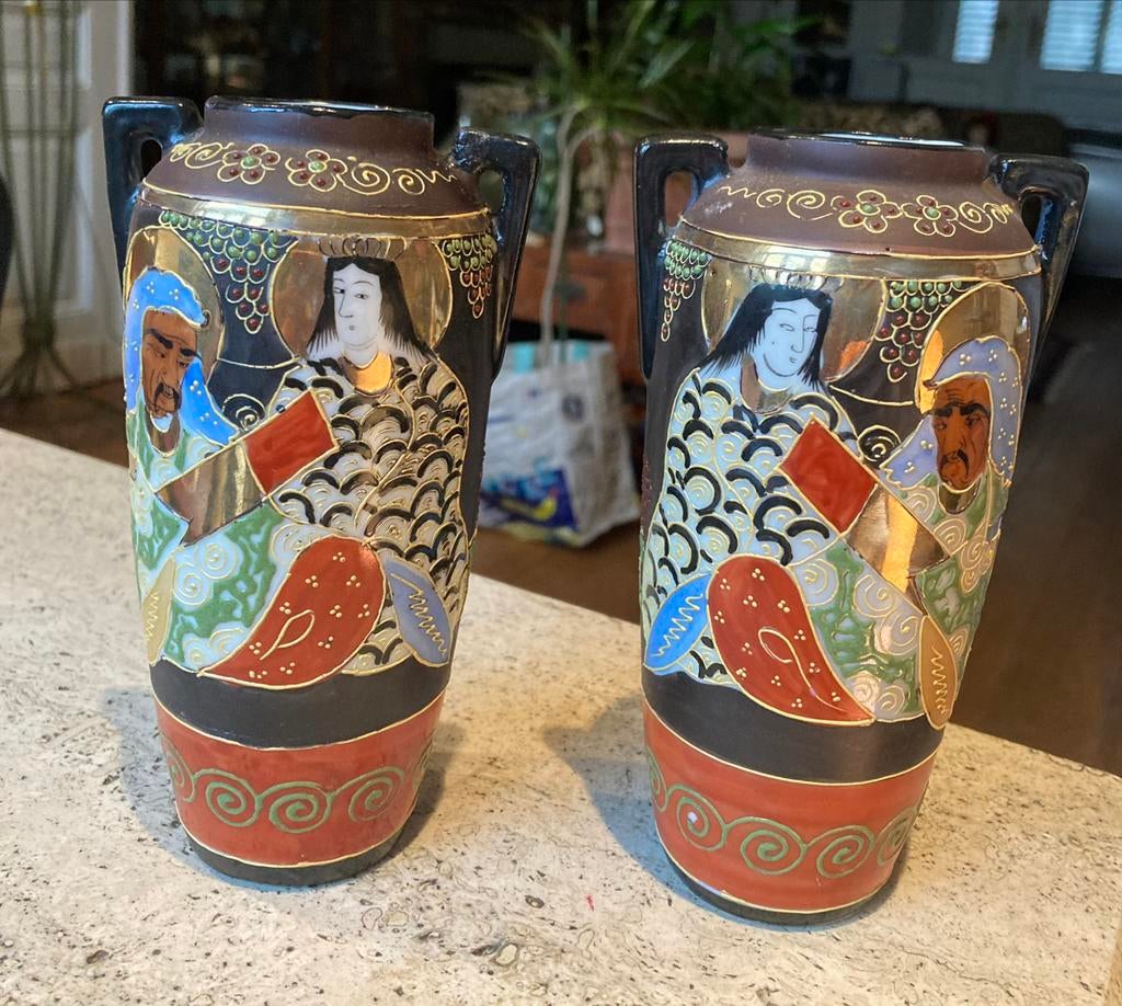 Paire de vases Satsuma cachet, Enlèvement ou Envoi