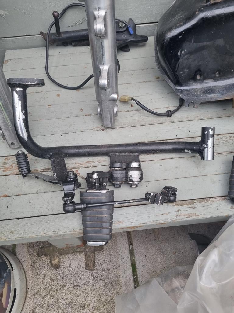 Schakelpedaal yamaha virago xv535, Enlèvement