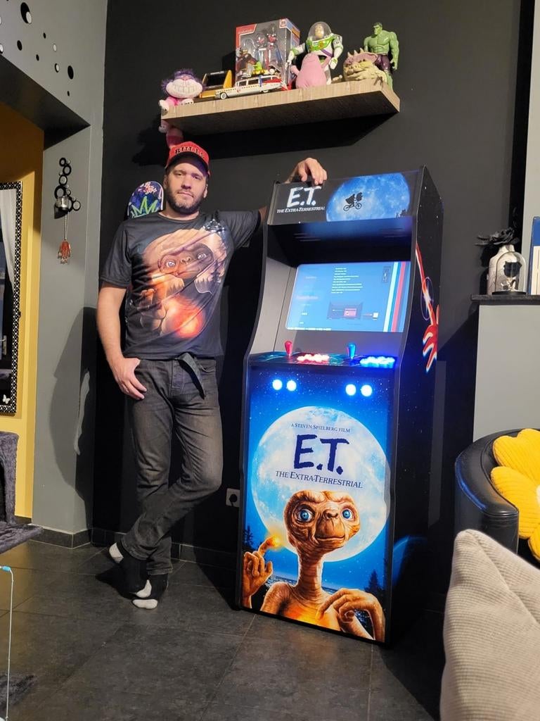 Retrogaming arcademachine 10000 spellen, Ophalen of Verzenden, Zo goed als nieuw