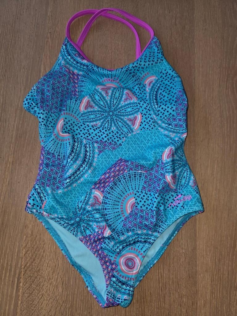 Zwempak / badpak in nieuwstaat maat 128 / 134, Enlèvement ou Envoi, Neuf, Fille, Vêtements de sport ou Maillots de bain