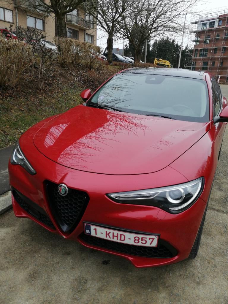 Alfa stelvio 2.0 Q4 280cv, Autos, Alfa Romeo, Particulier, Stelvio, Caméra 360°, 4x4, ABS, Caméra de recul, Régulateur de distance