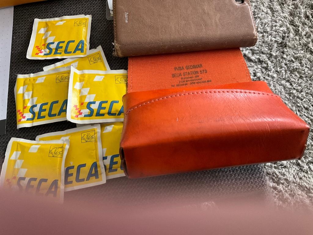 Seca (benzine), origineel skai zakje met verfrissingsdoekjes, Enlèvement, Comme neuf