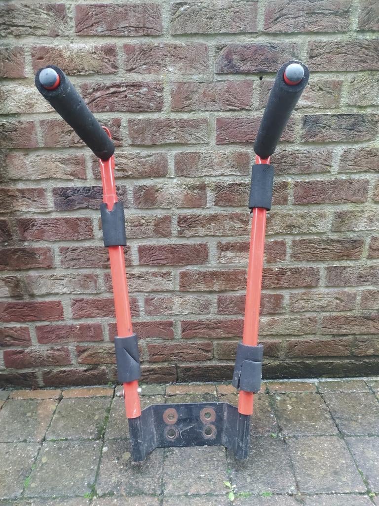 Porte vélo à placer sur attache remorque, Enlèvement, 2 vélos, Comme neuf