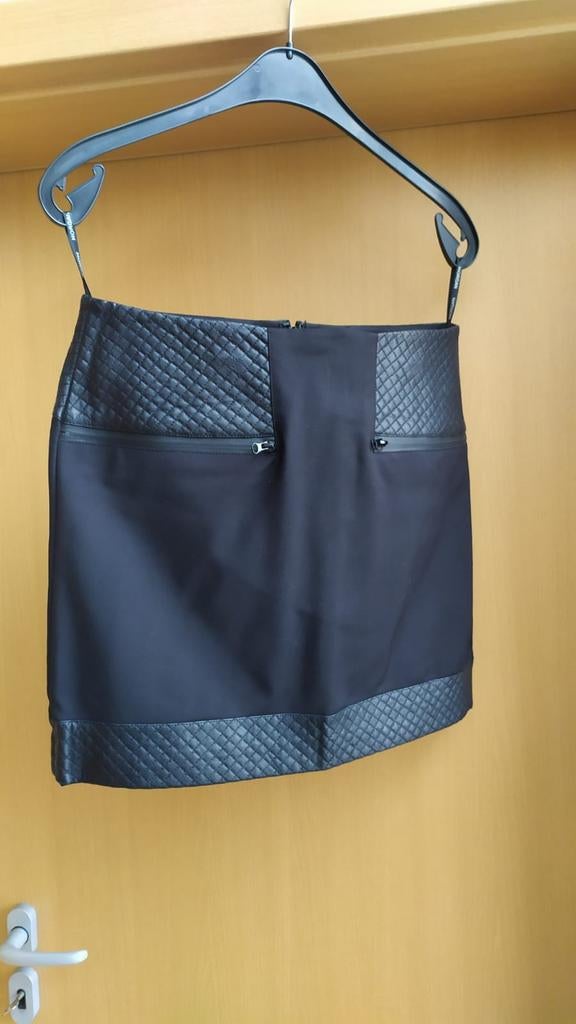 Mini-jupe noire Morgan taille 36, Neuf, Enlèvement ou Envoi, Morgan, Noir