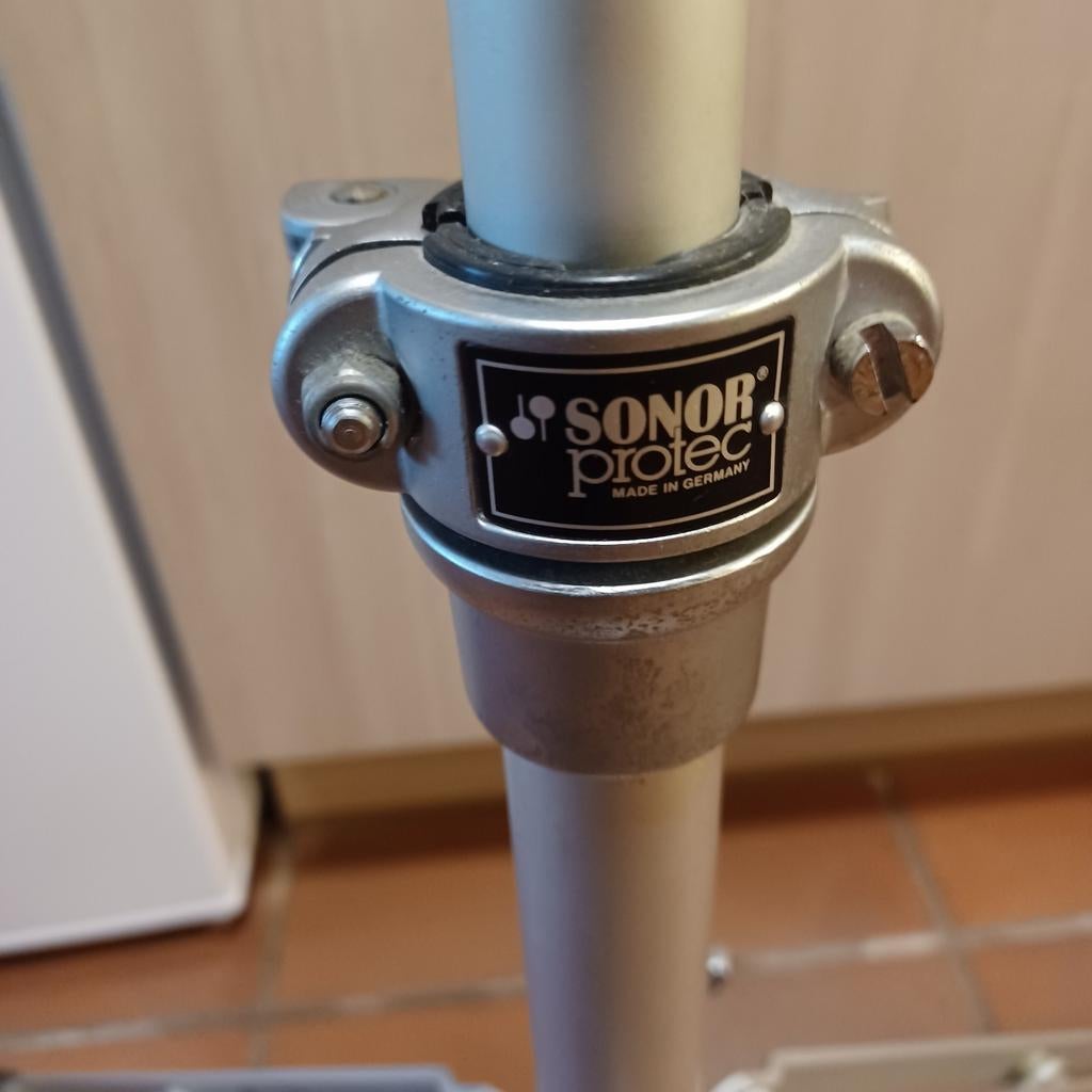 Support de cymbale Sonor Protec en aluminium pour votre batt, Musique & Instruments, Pieds, Enlèvement ou Envoi, Comme neuf