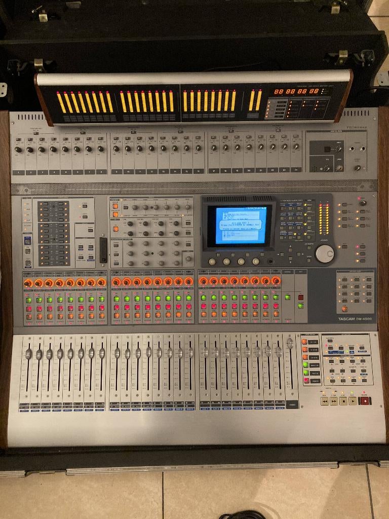 Tascam DM-4800 - Studio Mixer - Mixing Desk - Mengtafel, TV, Hi-fi & Vidéo, Enlèvement