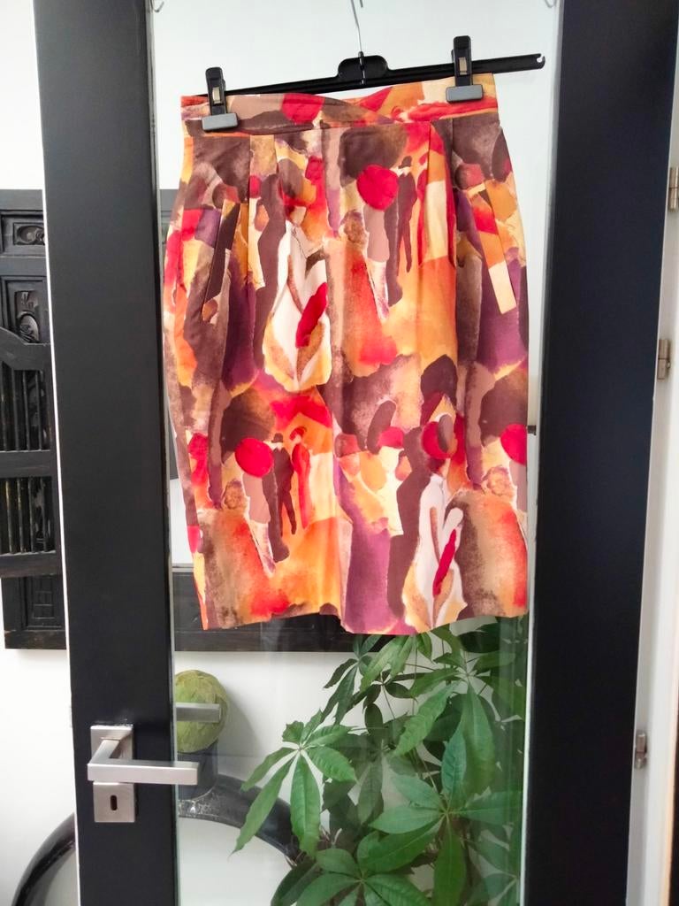 Korte smalle rok.plooitjes vooraan.merk Porcini, Kleding | Dames, Ophalen of Verzenden, Zo goed als nieuw