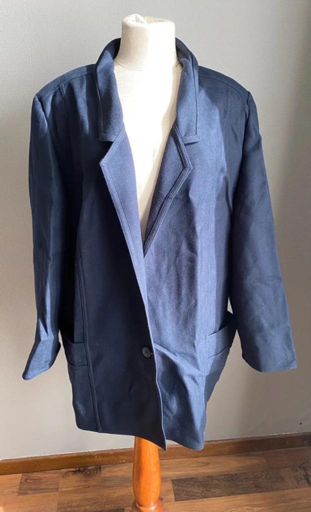Donkerblauwe vintage jas Star Modell maat 46 - NIEUW, Kleding | Dames, Star Modell, Maat 46/48 (XL) of groter, Nieuw, Verzenden