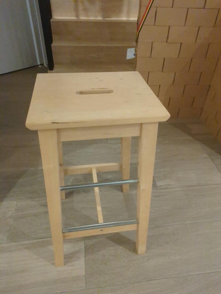 Barkruk ikea, 1 kruk, Ophalen, Zo goed als nieuw, Hout