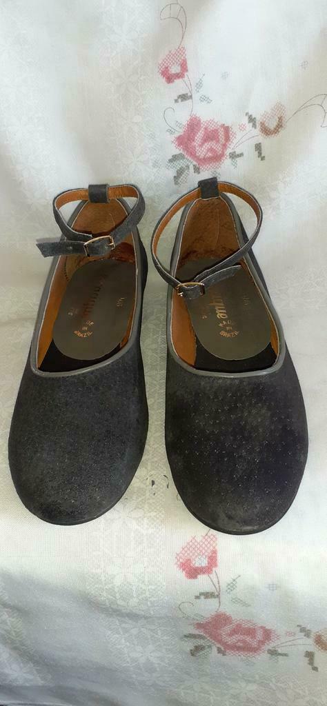 § Paire de chaussures dame daim pt 39 (ref131), Vêtements | Femmes, Enlèvement ou Envoi, Comme neuf, Gris