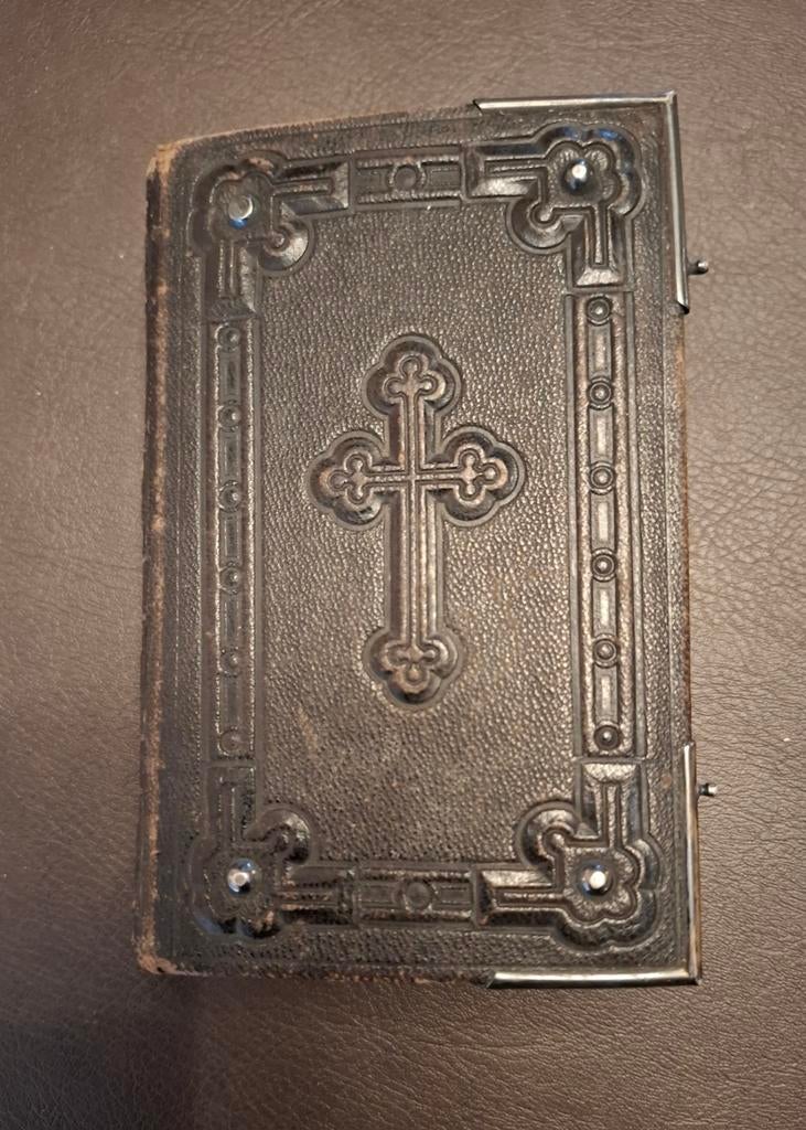 Antieke kerkboek, Antiek en Kunst, Ophalen
