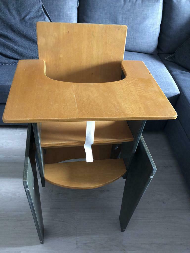 Stevige verhoogstoel 2 in 1 / tafeltje en stoel voor kleuter, Kinderen en Baby's, Ophalen, Gebruikt, Meegroeistoel, Aanschuifbaar