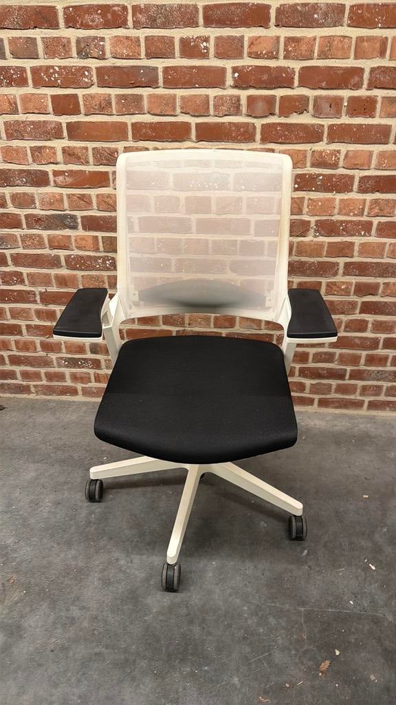 Bureaustoel ergonomisch (Interstuhl Airpad), Comme neuf, Enlèvement, Blanc, Chaise de bureau