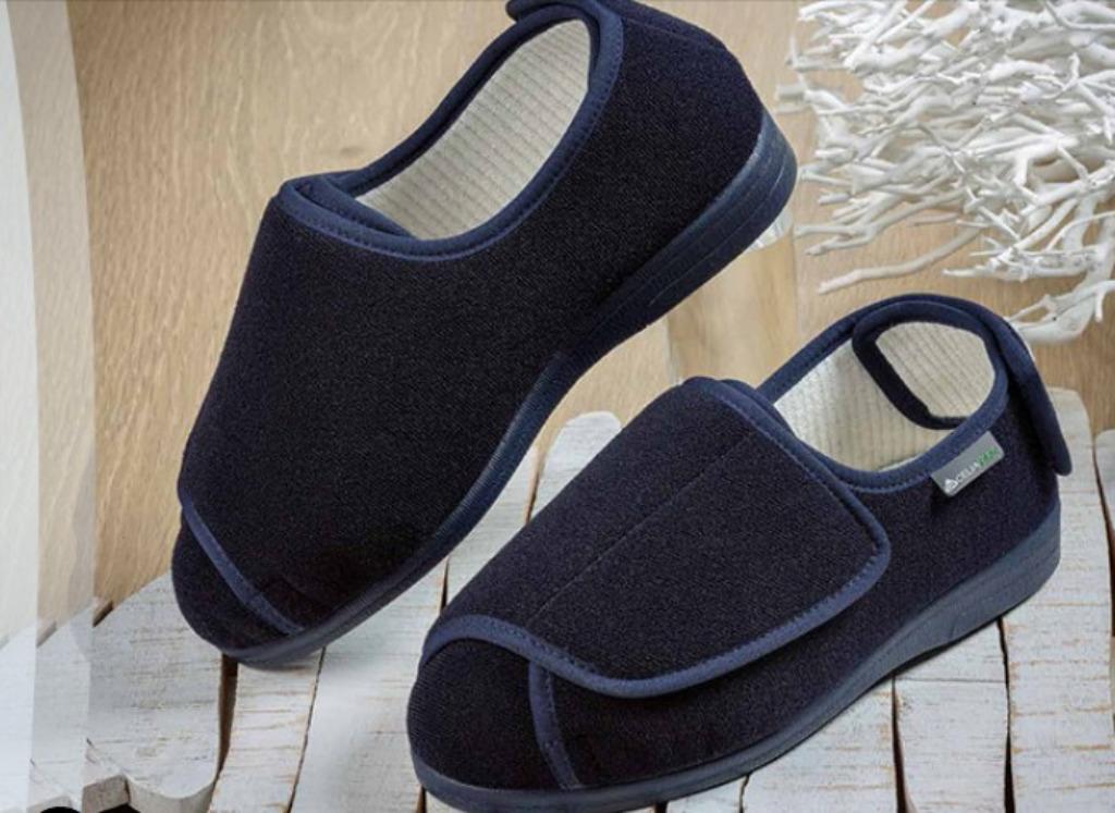 Pantoufles confortables, Vêtements | Hommes, Comme neuf, Enlèvement, Pantoufles, Noir