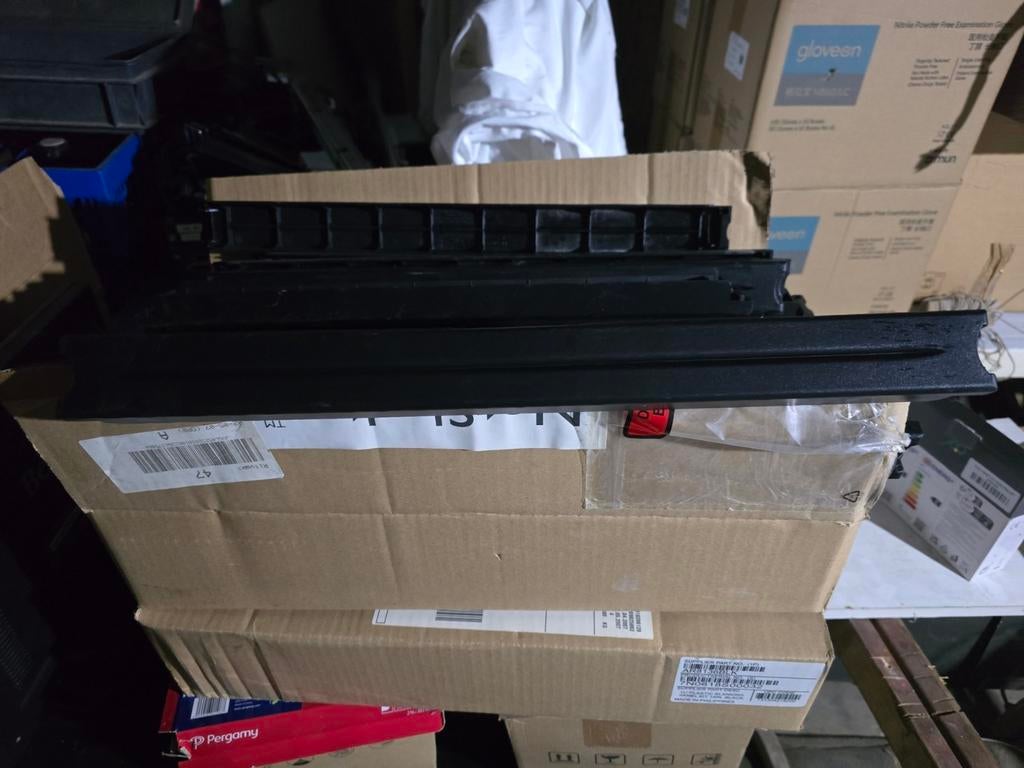 Kit de panneau d'obturation en plastique 1u, 19 pouces, noir, Informatique & Logiciels, Enlèvement ou Envoi, Neuf