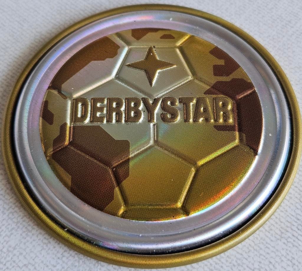 Cluppie Plus nummer 04 Derbystar
Dit object is e, Enlèvement ou Envoi