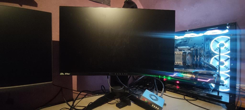 240Hz Alienware Esports Gaming Monitor, Computers en Software, Gaming, IPS, In hoogte verstelbaar, Nieuw
