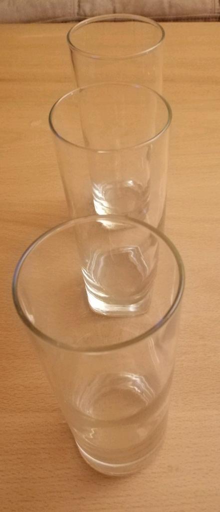 3 hauts verres droits, Ophalen of Verzenden, Zo goed als nieuw