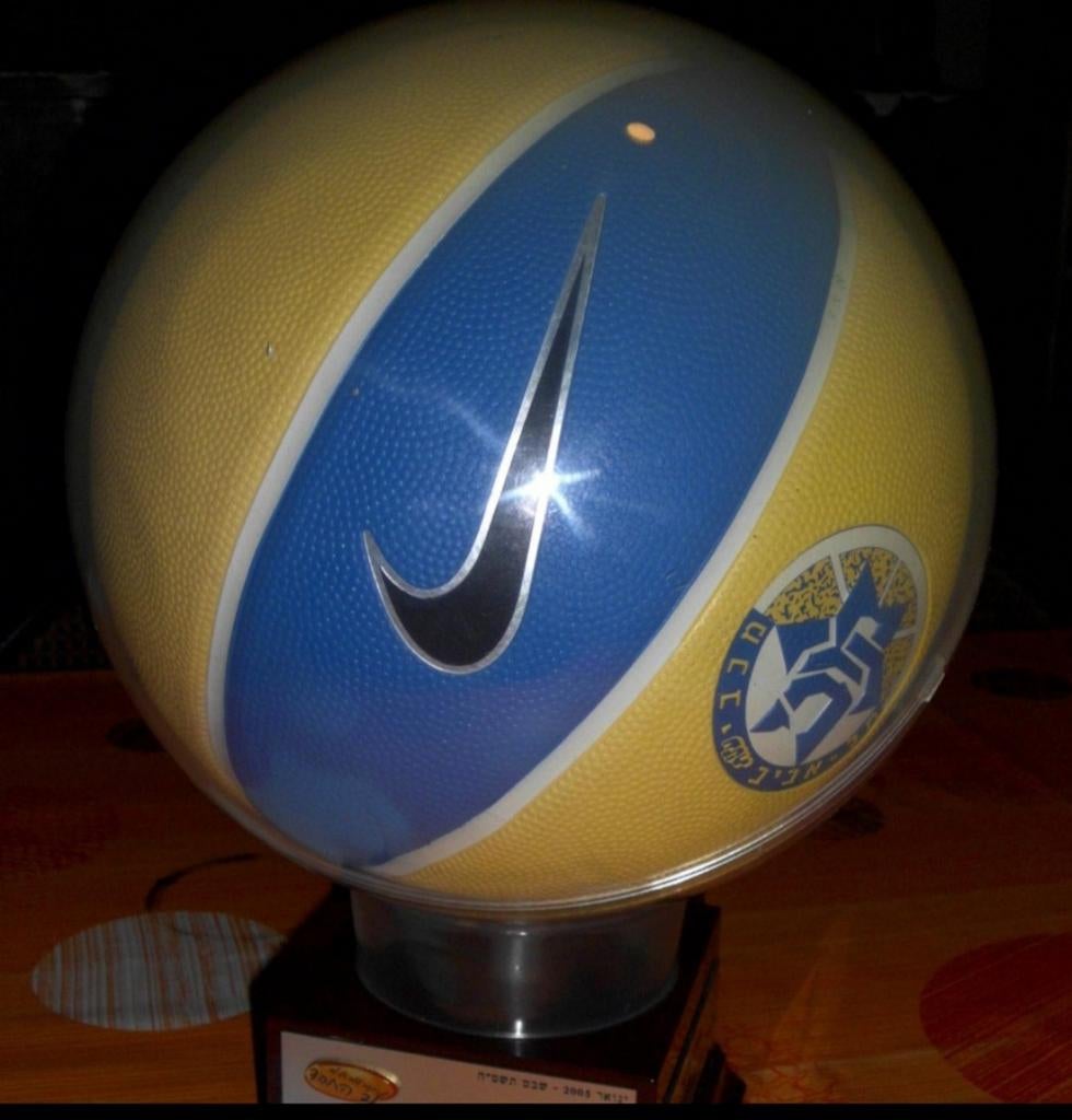 Mon 😀 RARE Trophée ( ? ) 🏀 MACCABI TEL-AVIV 🇦🇷 ⛹️ 🏀, Sports & Fitness, Basket, Enlèvement, Utilisé, Autres types