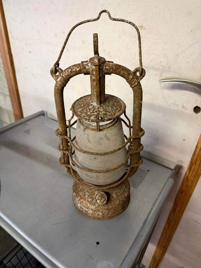 Vintage olielamp, Enlèvement