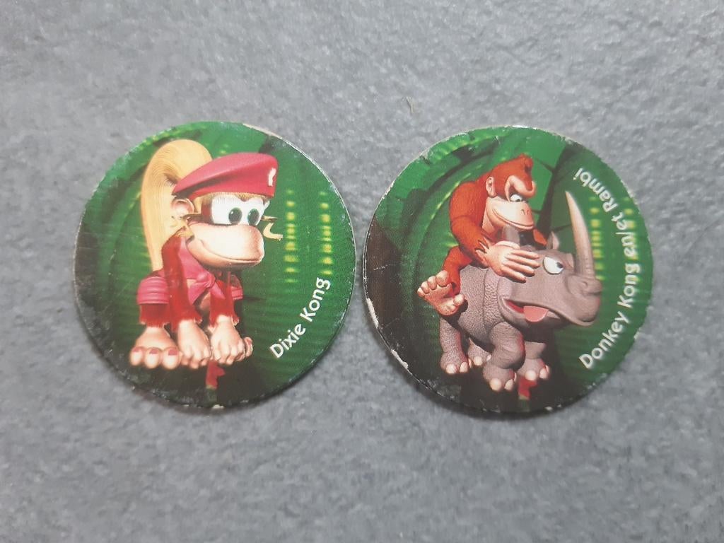2 flippo's Donkey Kong - Nintendo - Kellogg's - vintage, Ophalen of Verzenden, Losse flippo's