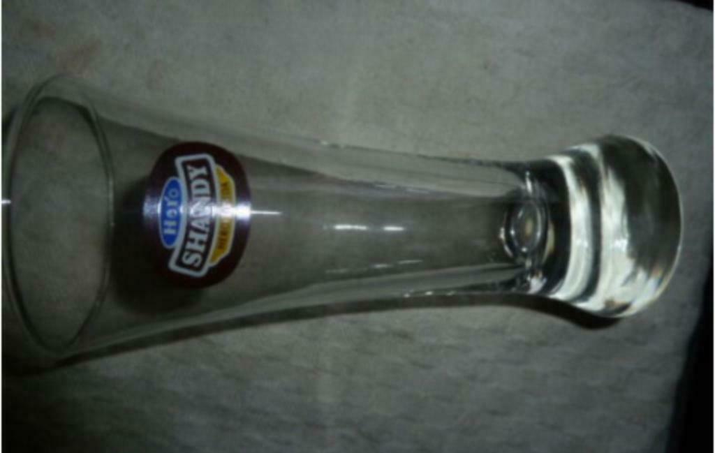 #B bier glas HERO SHANDY ' fluitje ' Hero - Breda, Ophalen of Verzenden, Nieuw, Bierglas