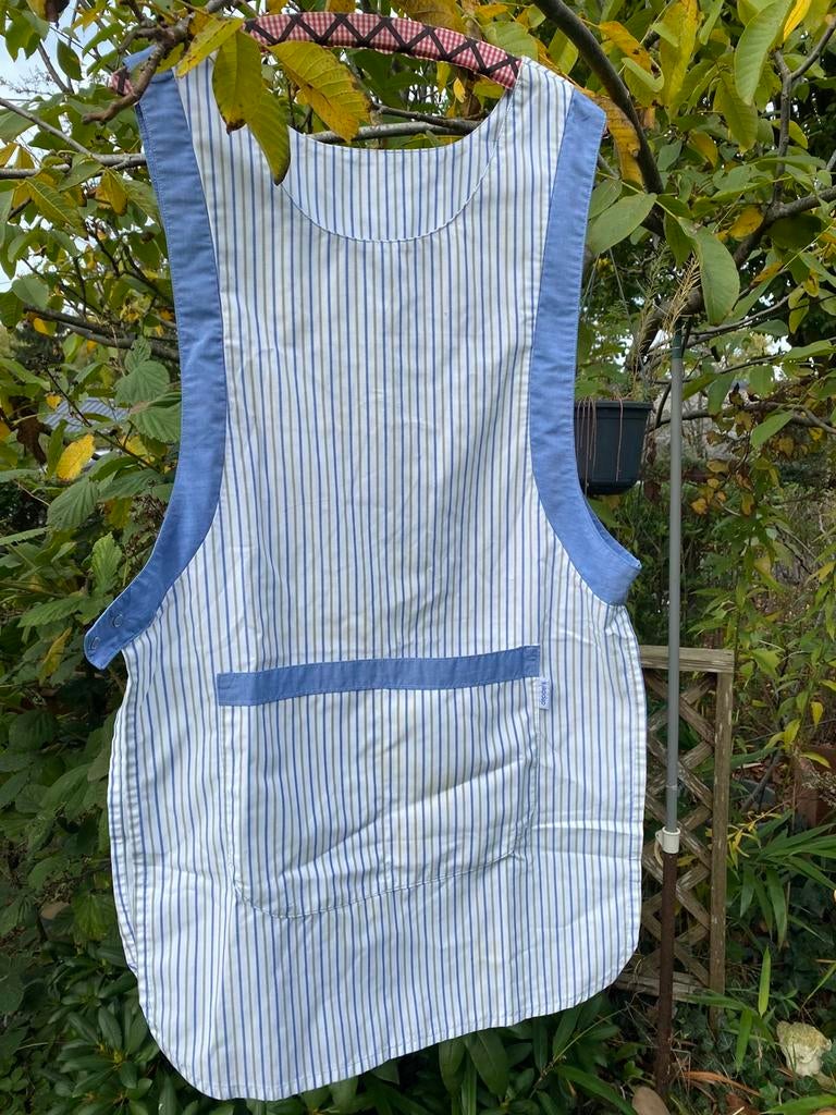 Schort met drukknopsluiting oozij., Kleding | Dames, Ophalen, Zo goed als nieuw