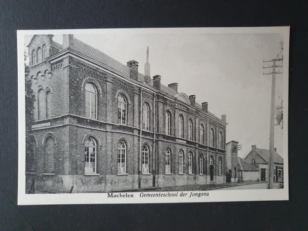 Machelen ( bij Deinze ) Gemeenteschool der Jongens, Verzamelen, Postkaarten | België, Ongelopen, Vlaams-Brabant, 1940 tot 1960