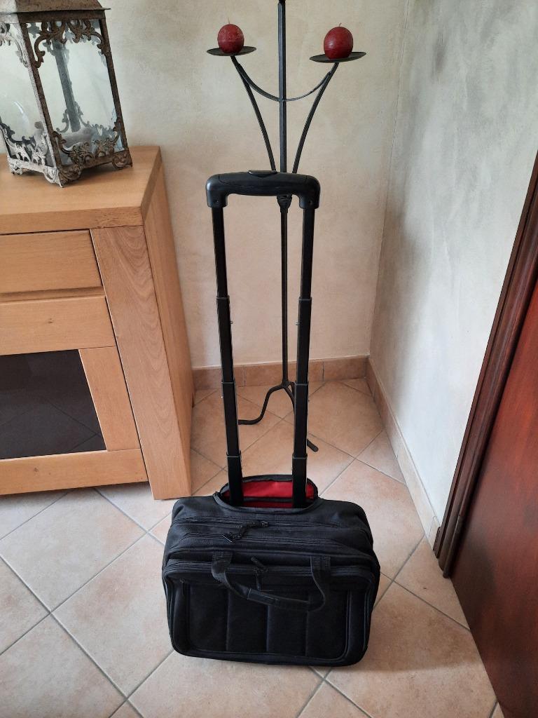 Grand trolley DAVIST'S pour ordinateur portable 17 pouces, Enlèvement, 17 pouces ou plus, Comme neuf, Sac à roulettes